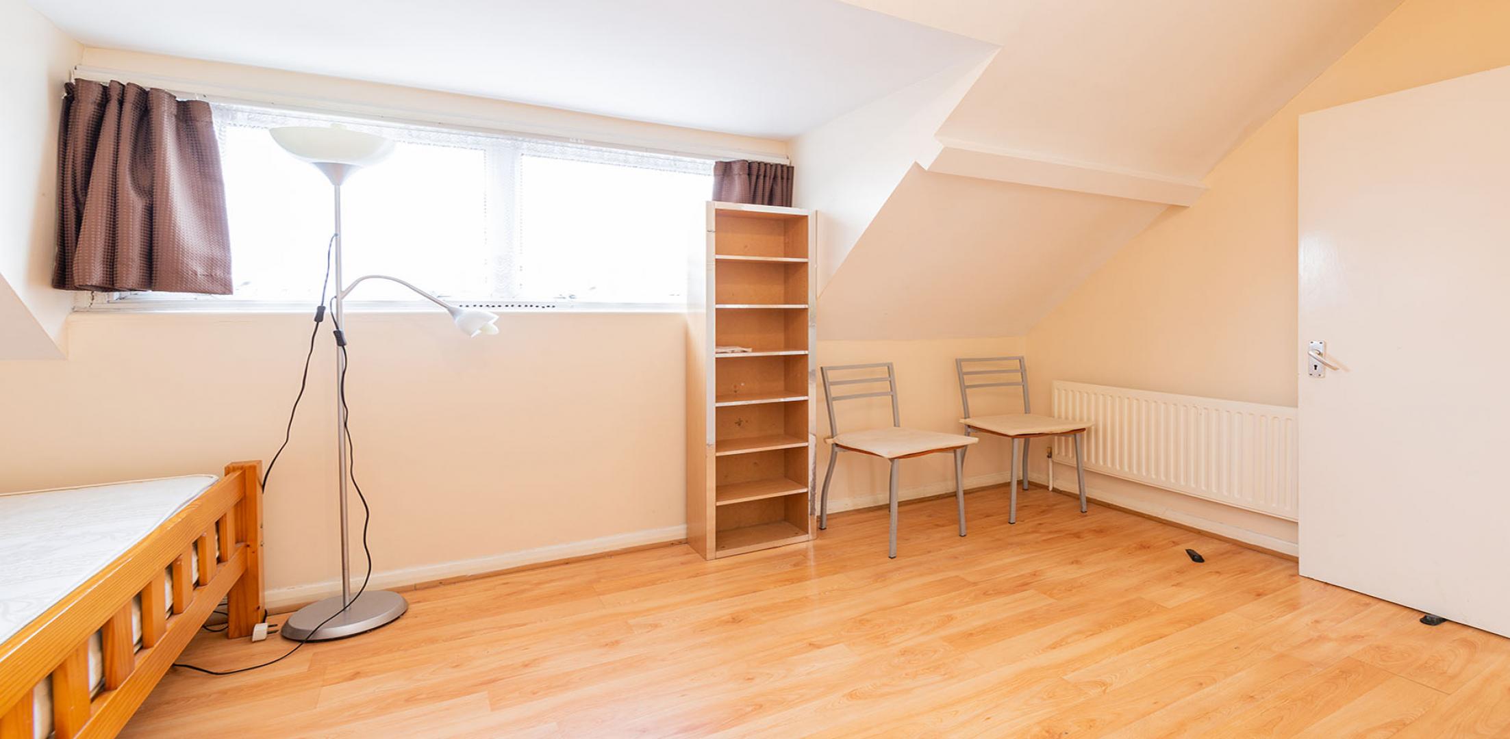 			1 Bedroom, 1 bath, 1 reception Flat			 Walm Lane, WILLESDEN GREEN